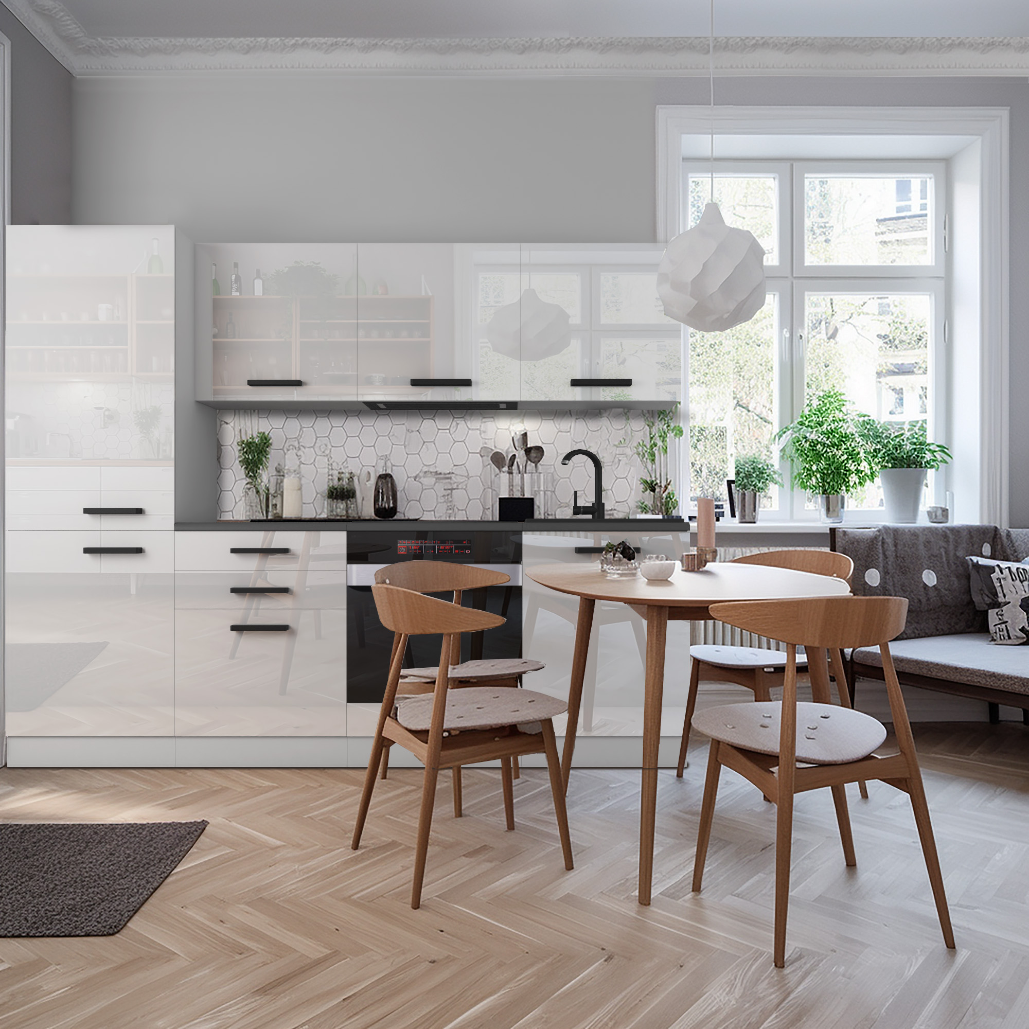 Jasna kuchnia z okrągłym stołem i drewnianymi krzesłami